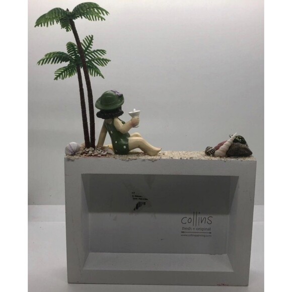 Whimsical Christmas Tanning Lady With Cocktail One Of A Kind Wood Sign - Picture 5 of 7